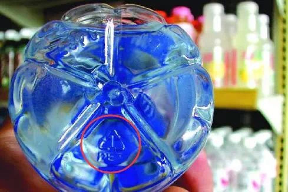 塑料瓶有危险吗,塑料瓶的危害都有哪些