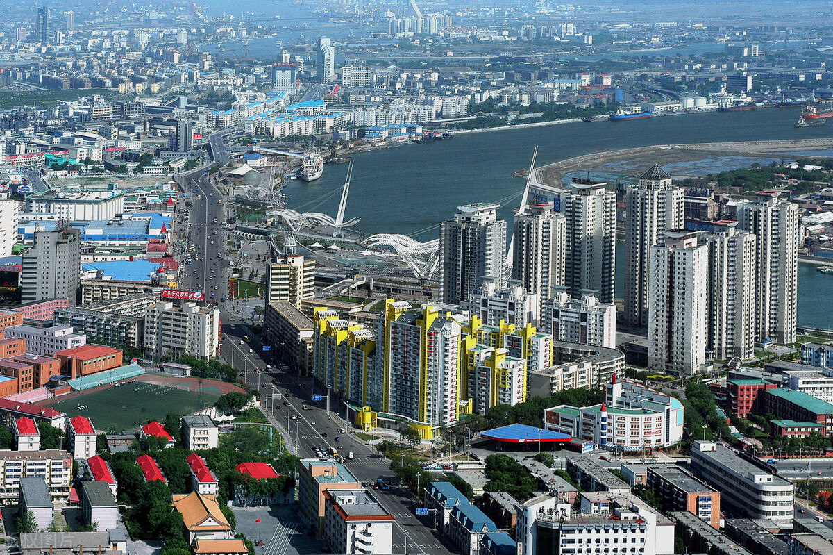 中心城区和新城区的区别,天津滨海新区离市区多远