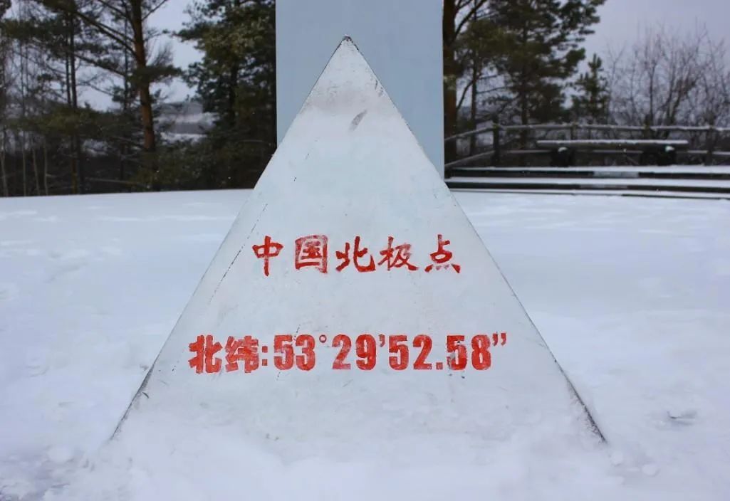 去哪看极光最好的地方,去哪里看极光最好的地方