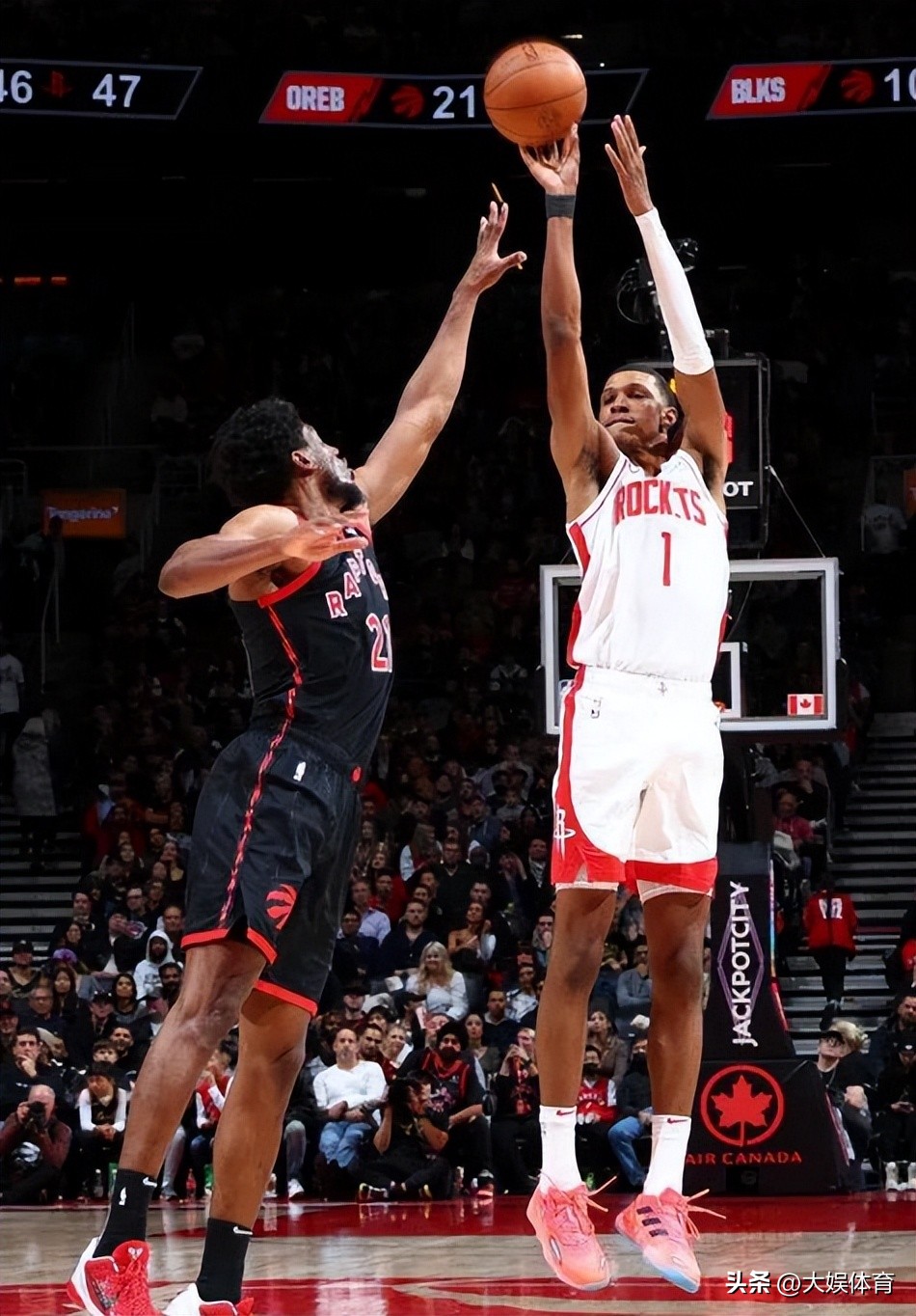 如愿！小史密斯终于要穿10号球衣了，下赛季是否能够蜕变？