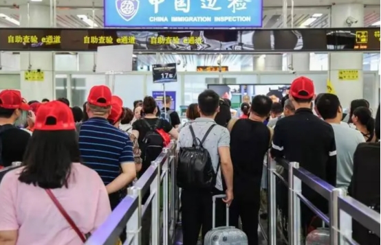 申请越南商务签,个人可以申请越南落地签批文吗