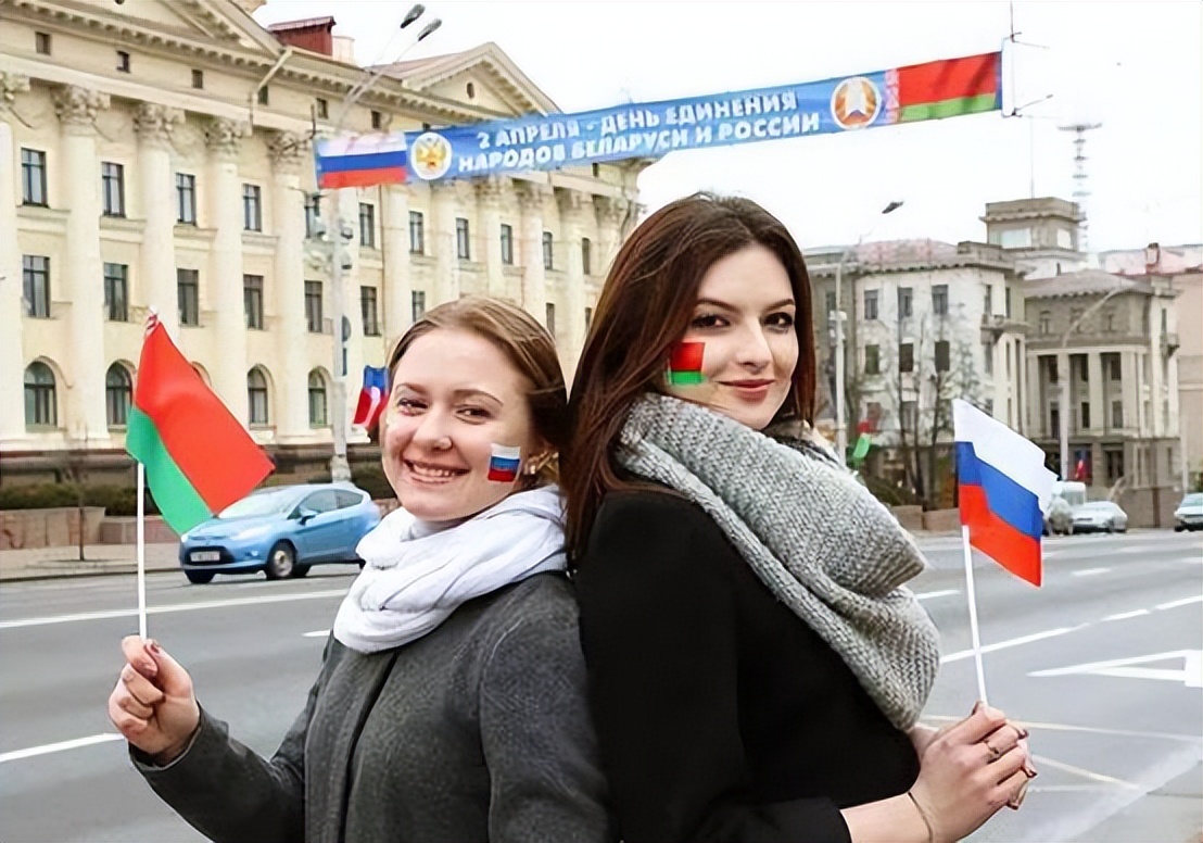 咱就说这个白俄罗斯，真就比俄罗斯白咋滴？