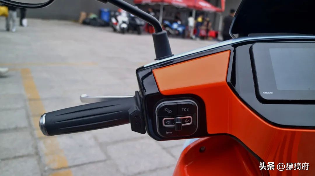 布雷斯通蓝卡150复古小踏板改装,布雷斯通150复古踏板摩托车测评