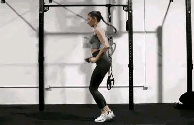 紧致上身练出胸肌腹肌,最实用的腹肌锻炼方法大全