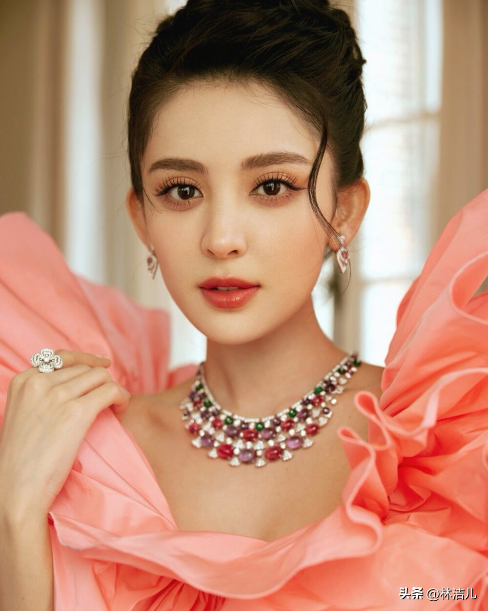 娜扎热巴颜值对比,热巴娜扎黑长直