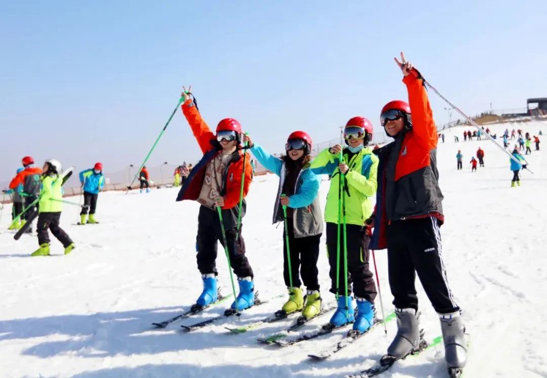 武汉周边滑雪场排名,武汉九峰山滑雪场开放时间