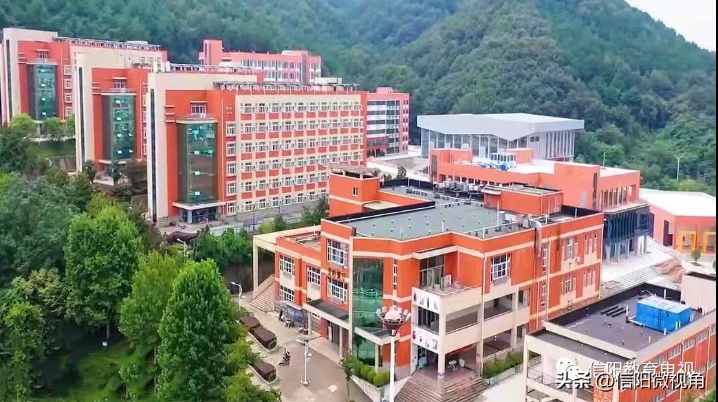 我的最美校园视频,我的最美校园作文