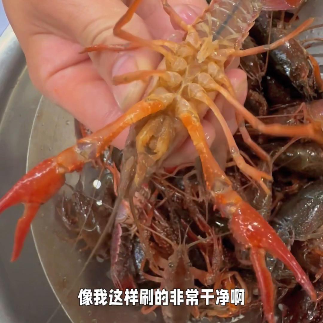 麻辣小龙虾饭店做法,麻辣小龙虾如何做到又辣又麻