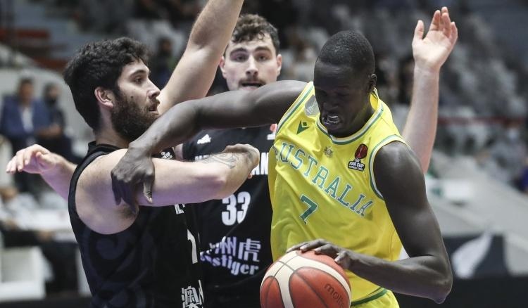 阿拉基绝杀约旦,阿拉基亚洲杯场均得分