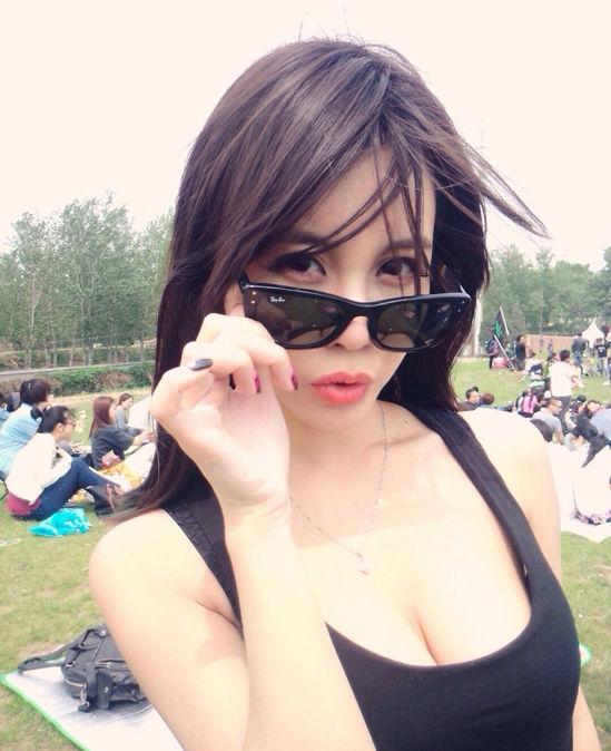 宁坐宝马哭不踏单车笑的女人,宁坐宝马哭也不愿坐单车笑的女孩