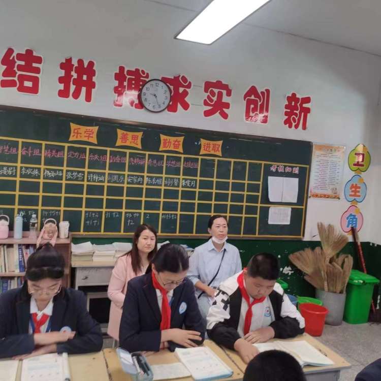 垣曲县七一小学感恩教育,垣曲县七一小学家访活动记录表