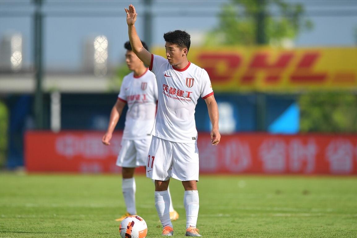 锋线再强也防不住超级后卫,成都蓉城队核心阵容强势崛起