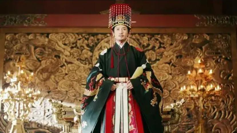 身高九尺的关羽相当于现在多少米,关羽身长九尺放在今天是多高