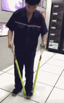 每一个花花公子，都会变成南极人