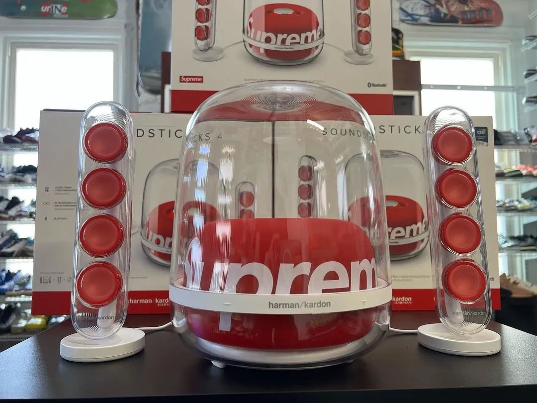 lv售价23700,lv功能腕表