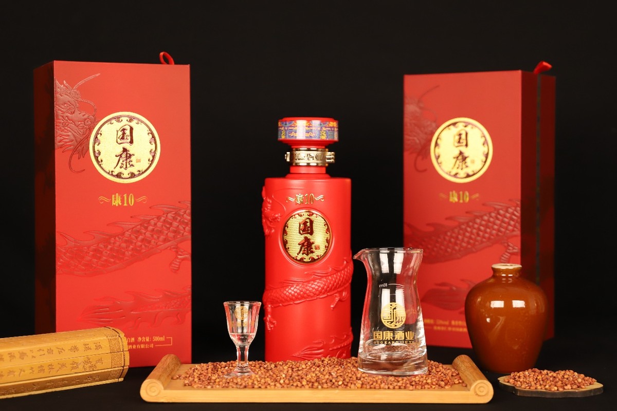 路边烟酒店靠什么赚钱,生意非常惨淡的烟酒店怎么生存的