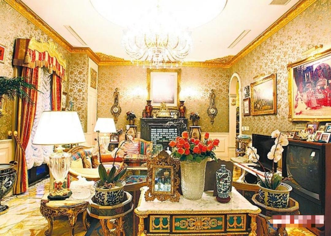 王馨平的爸爸是谁,王馨平的父亲个人简介