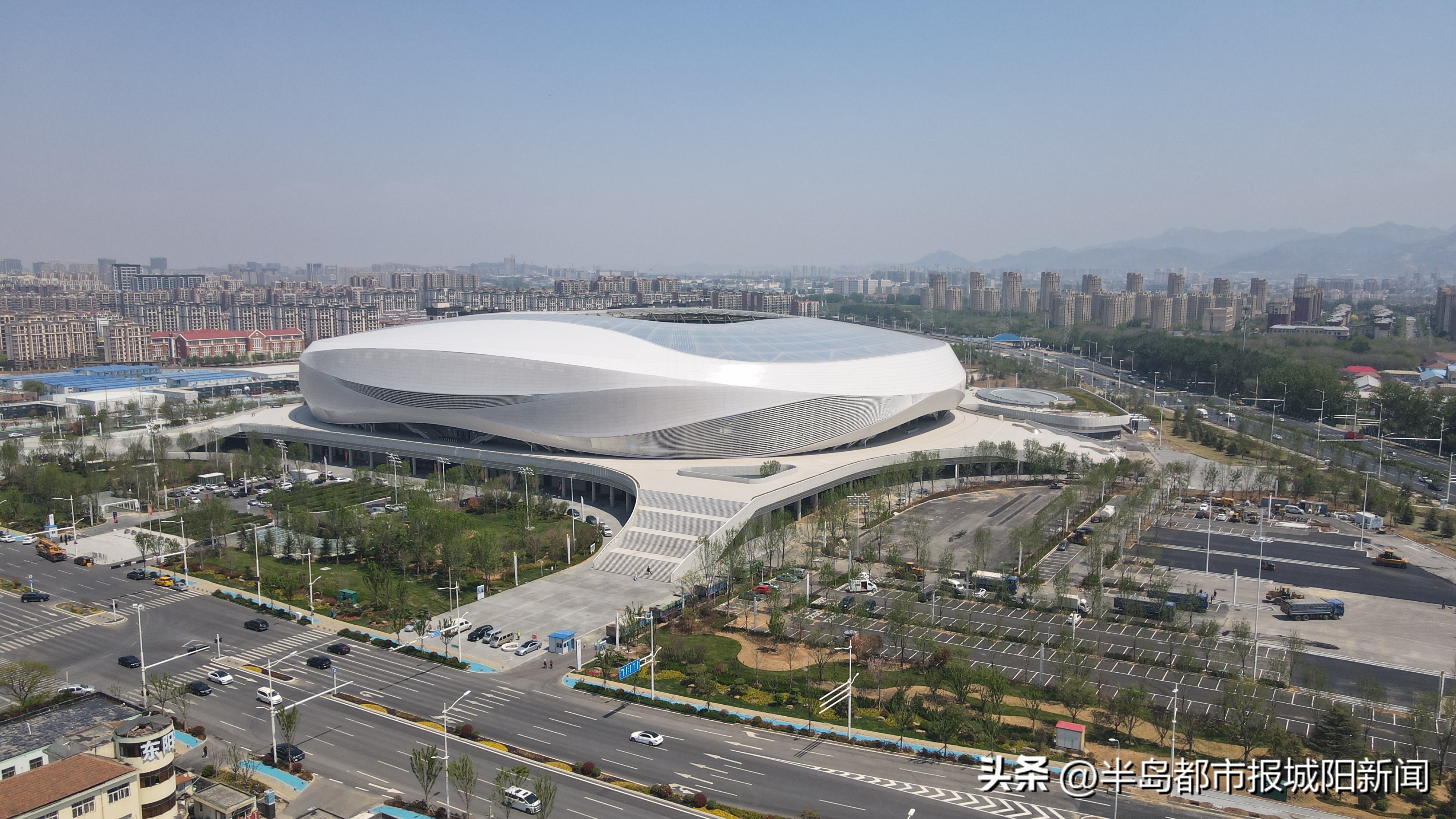 城阳青春足球场未来开放,青春足球场首秀