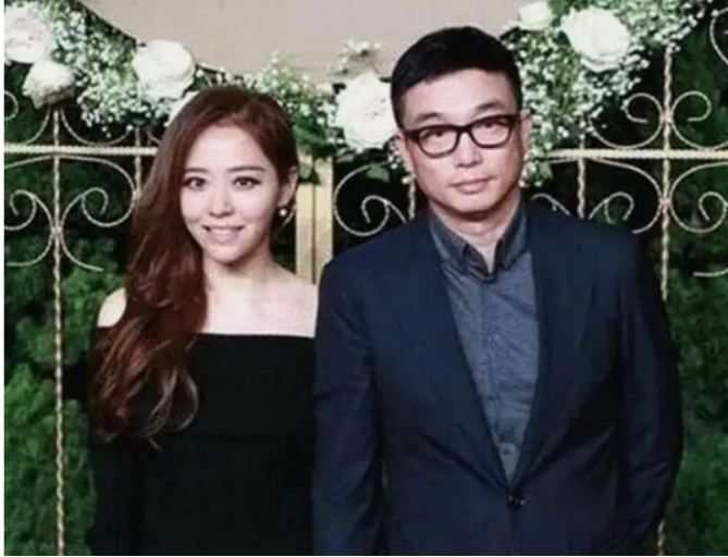 张靓颖冯轲近况,冯轲张靓颖近况