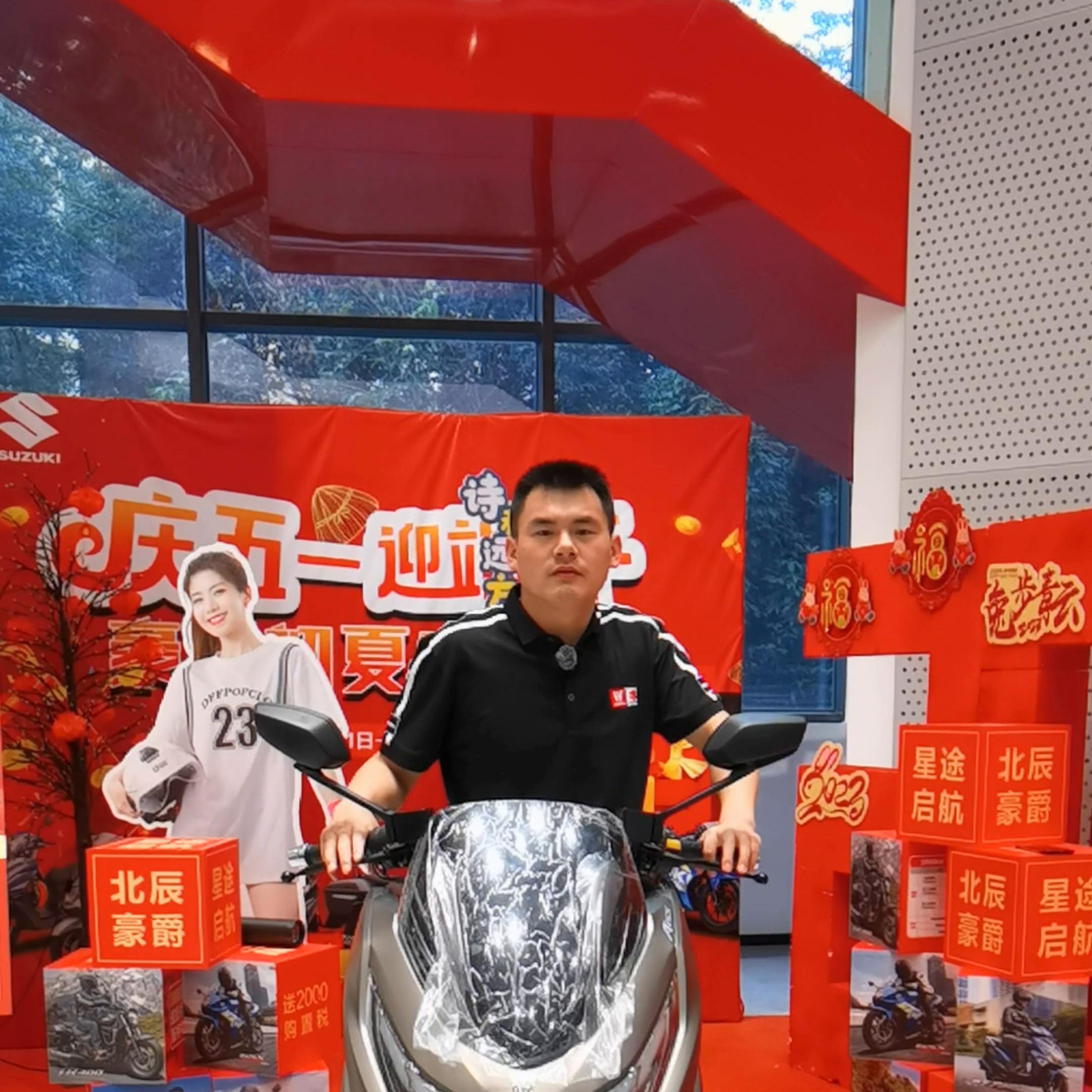 一条视频告诉你,为什么UHR150被称作“国产的*口车进**...