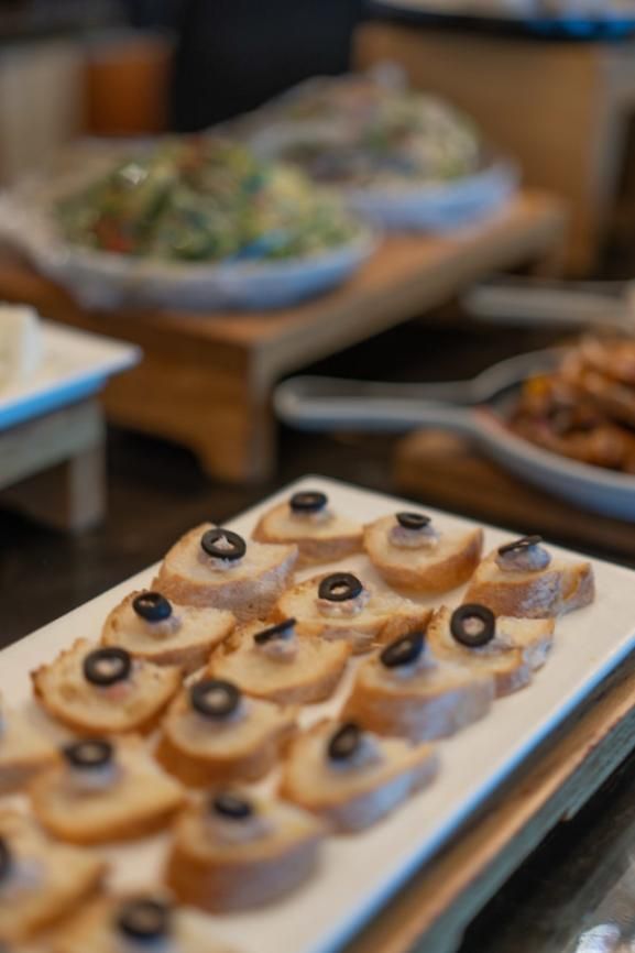 美食与美景并存,美食与美景交相辉映