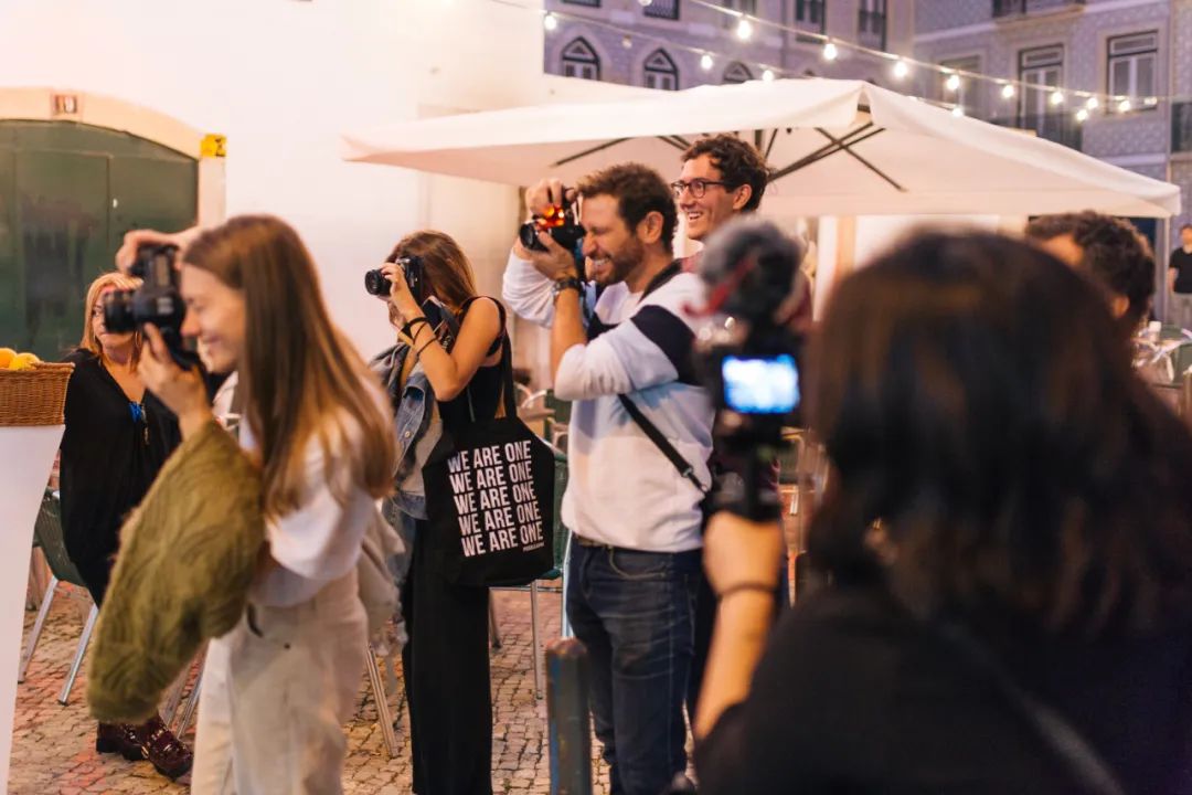 律师专业能力更重要还是服务态度,怎么衡量一个律师的业务水平