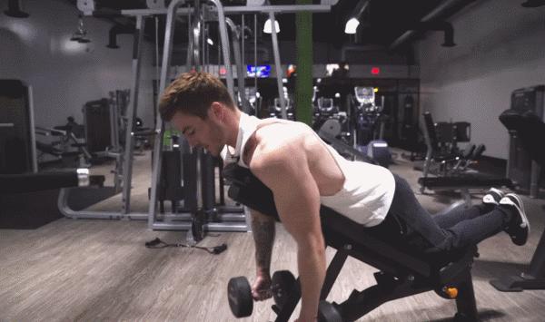 7个背部训练动作帮你练出巨背,练背怎么练才能增加背部肌肉