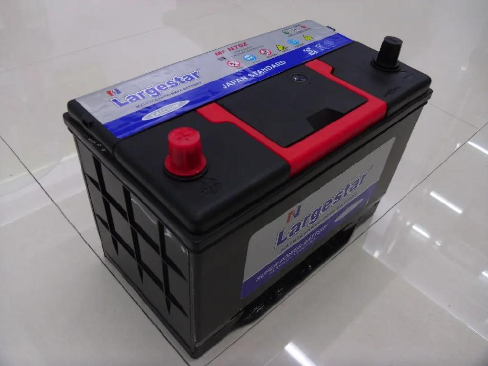 汽车蓄电池补水修复,免维护汽车蓄电池如何补水