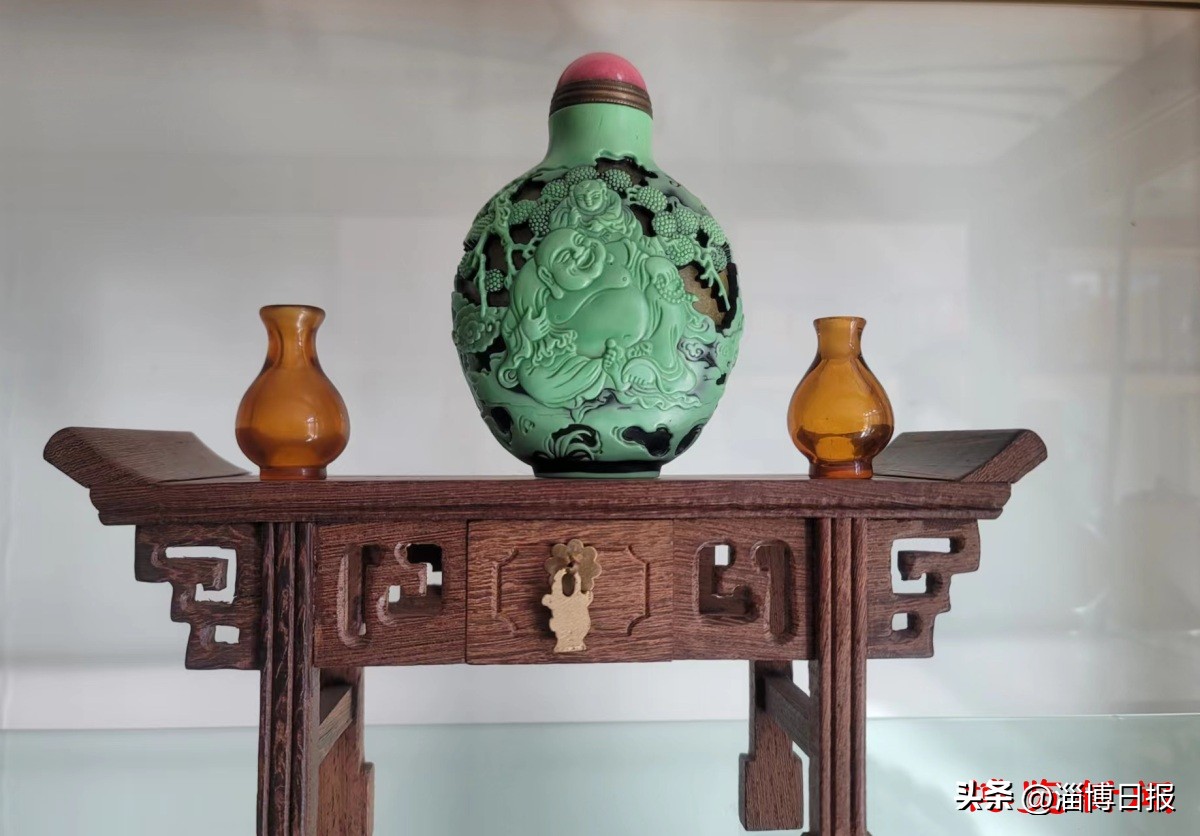 山东淄博小鼻烟壶,淄博传统手工艺鼻烟壶