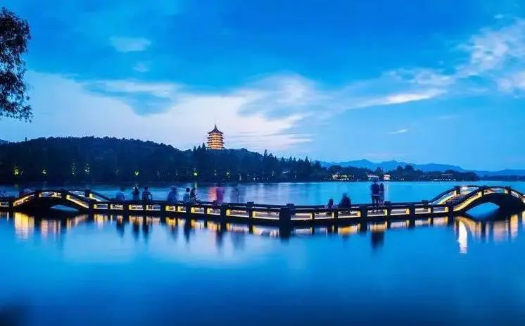 杭州国际部高中有哪些,杭州国际高中学校视频