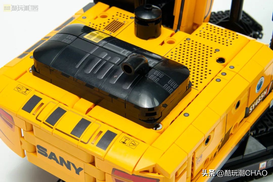 森宝积木三一重工系列拼搭视频,森宝积木三一重工吊车拼装视频