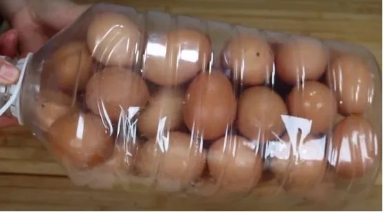 如何把鸡蛋塞到瓶子上,鸡蛋怎么塞到瓶子里