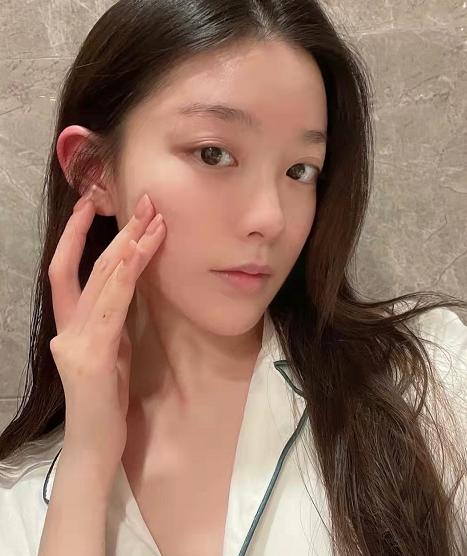 ahc水乳和雪花秀哪个好,雪花秀补水保湿水乳推荐排名第一