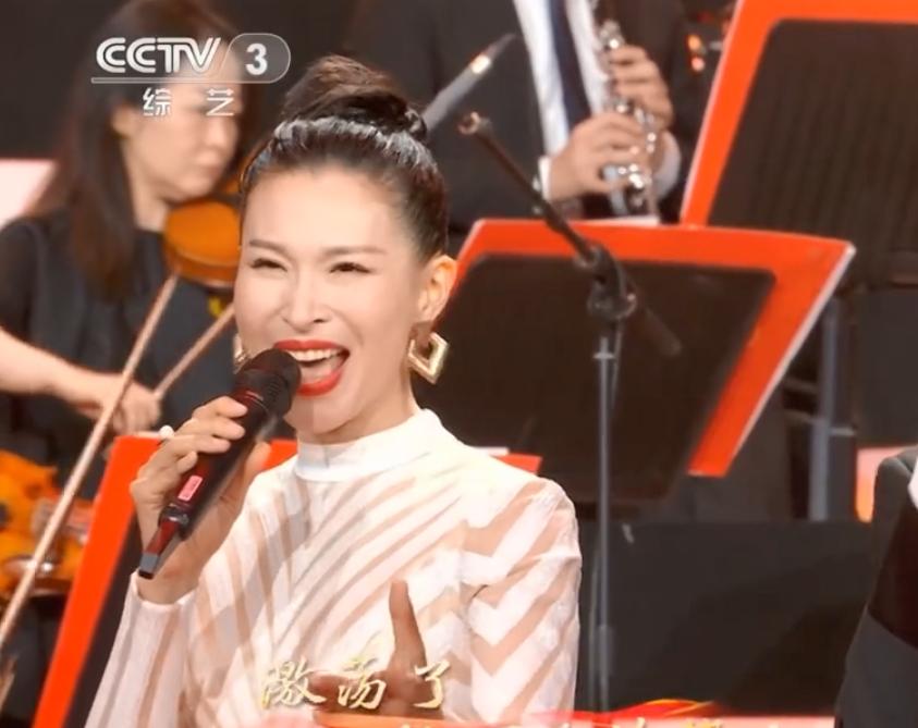 歌唱家曹芙嘉近况,曹芙嘉与世界著名男高音歌唱家