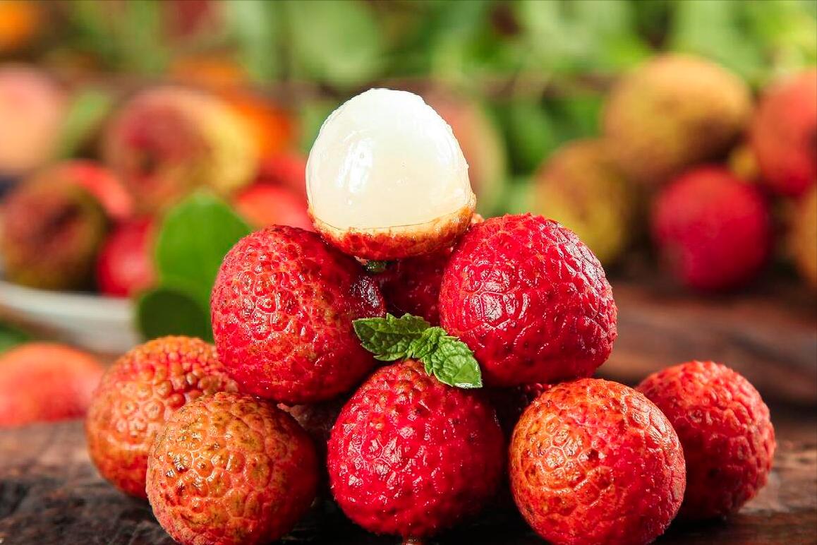 5月，建议女人：少吃榴莲和青梅，多吃6样，补充营养气色好显年轻