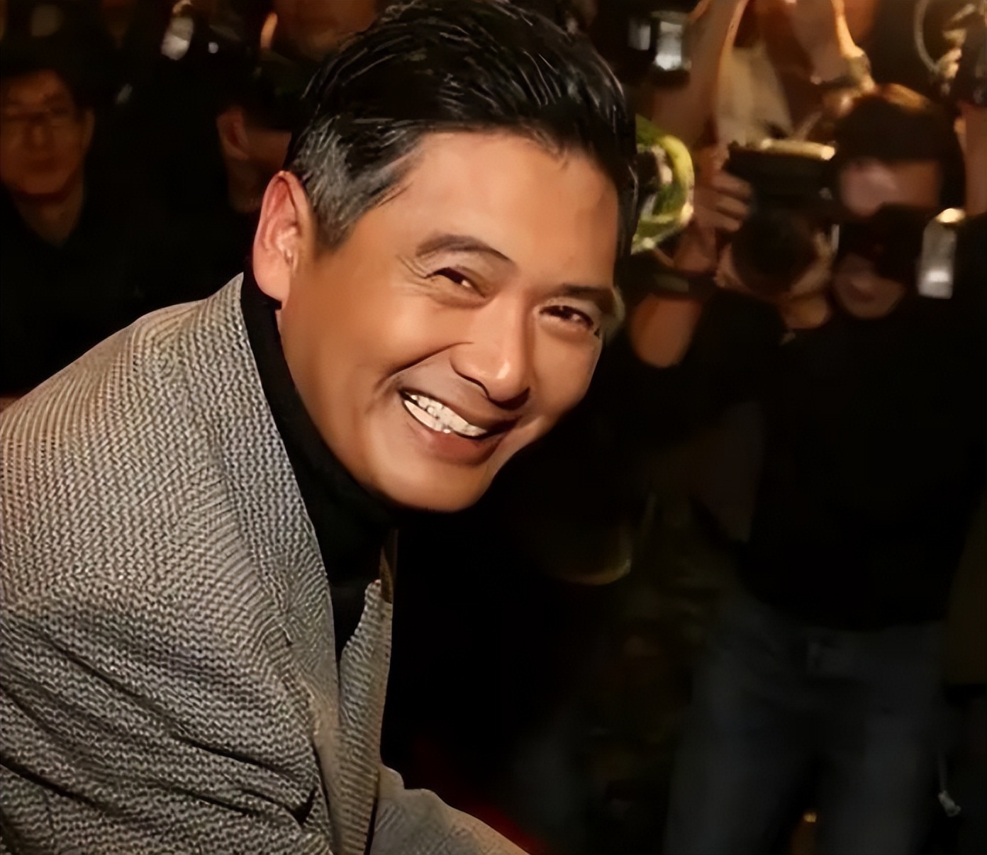 周润发为什么被封神,周润发为什么会被封神