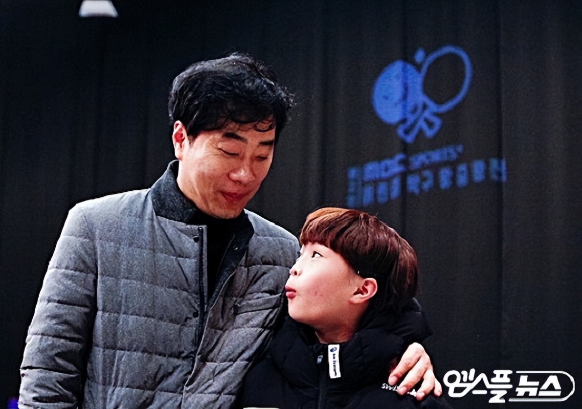 大爆冷16岁女乒小将打败日本主力,爆冷世青赛3冠王1-3遗憾