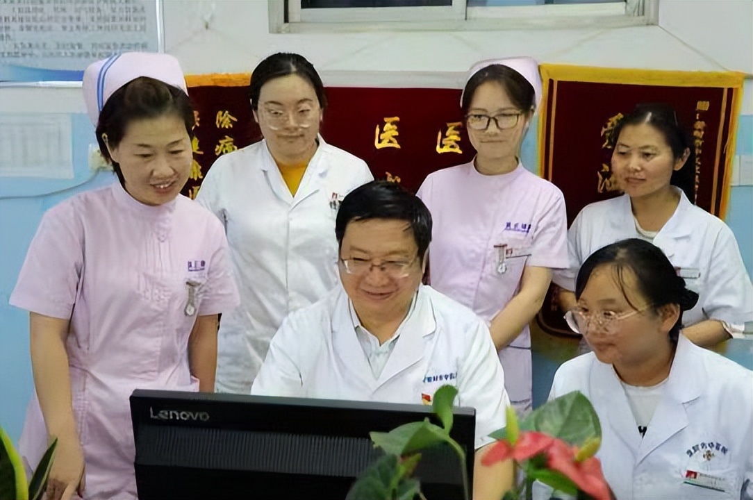 「名医风采」刘朝阳：妙手仁心，悬壶济世