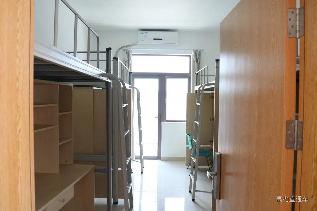 盘点那些环境极好大学宿舍,国内四大豪华大学宿舍