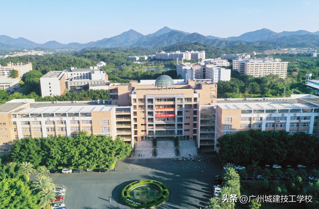 评为优秀学校喜报,我校荣获先进单位