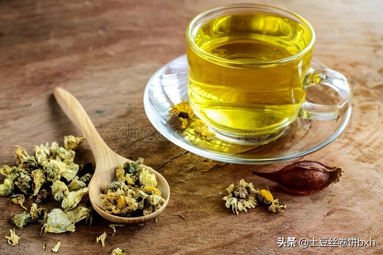 天热泡哪种菊花茶好喝点,天气热喝菊花茶解暑吗