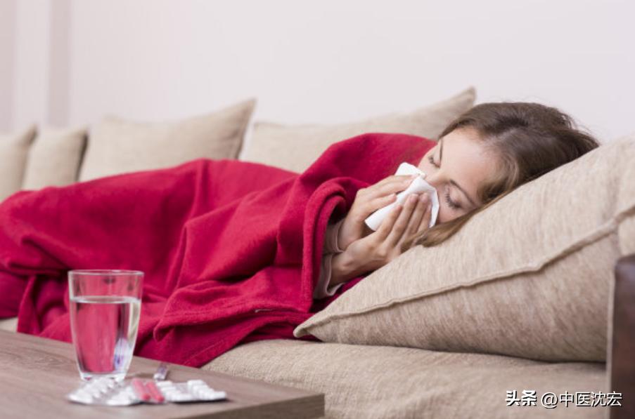 家中常备10种中成药小病不用求人,夏季老年人出门旅游常备药