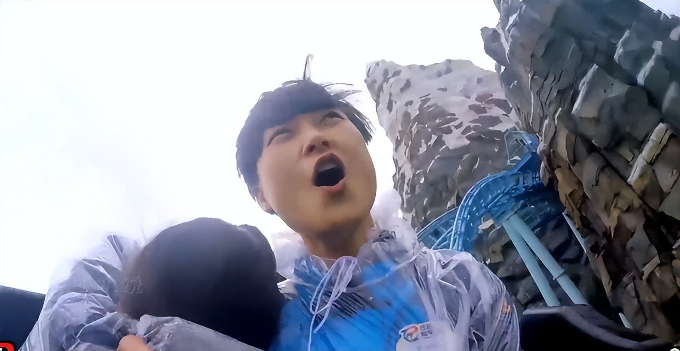 倪妮李宇春亲密照,倪妮和李宇春照片