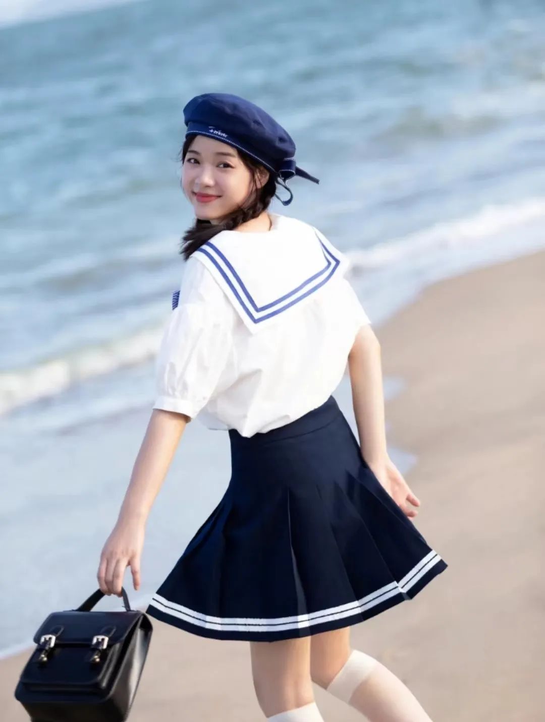 根据脸型选帽子这样才不显脸大,脸小脸型不好看适合什么帽子