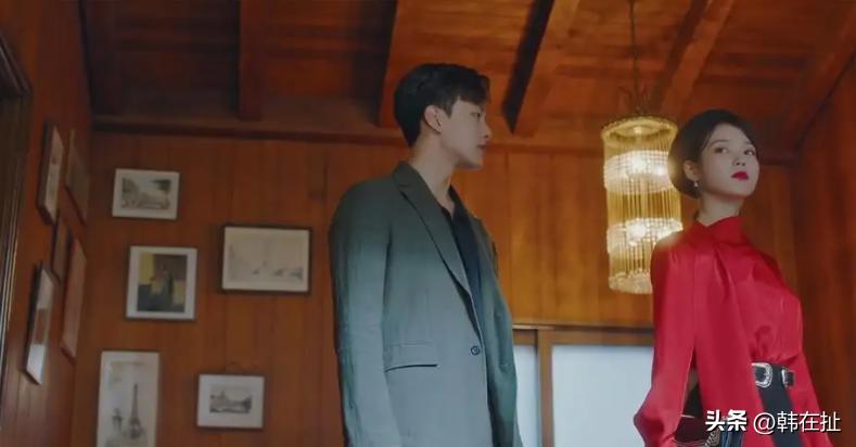 推荐十部适合和女朋友一起看的恐怖片，《群尸玩过界》一定要看