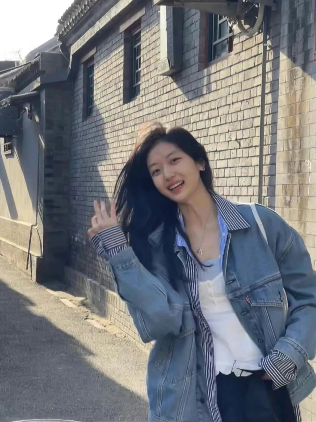 秋天牛仔外套试试这样搭,厚秋天牛仔外套穿搭