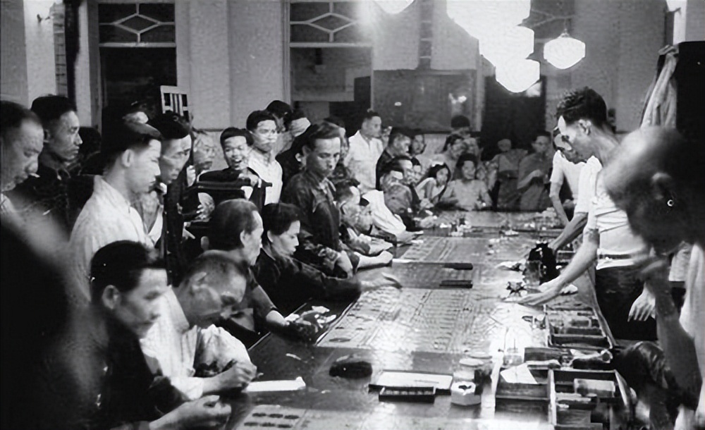 黑老大女人被欺负后续,九零后女黑老大被抓