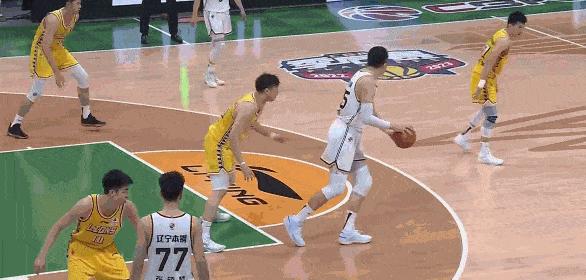 张镇麟46分辽宁加时险胜广东,张镇麟23分广厦