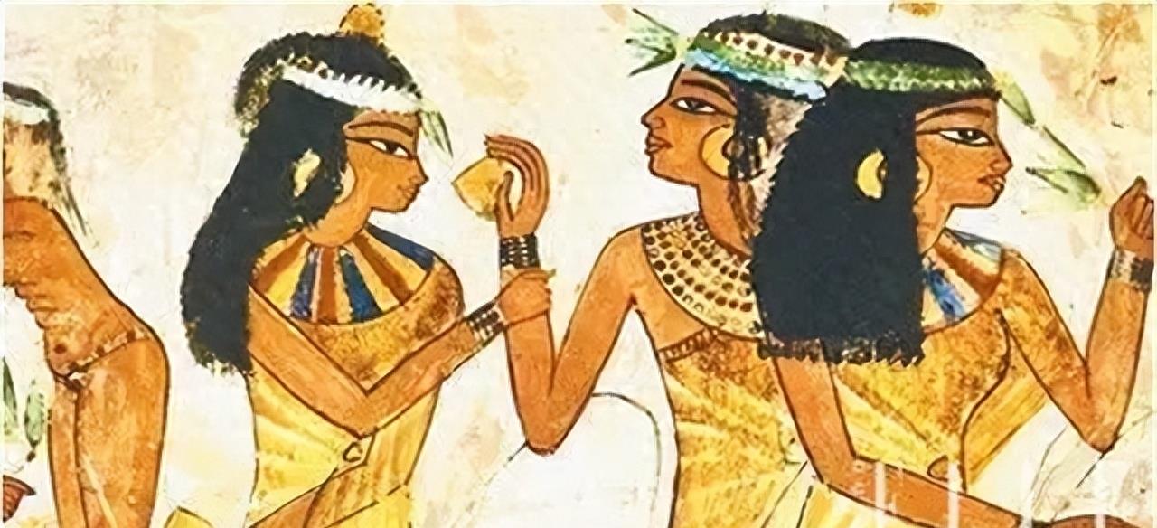 15个活久见的事实:阴道里长了“牙齿”,14世纪的“乳房袋”