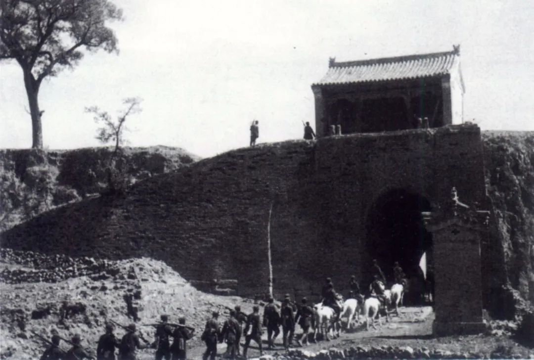 万里长城十三关的诗句,万里长城十三关玉门关